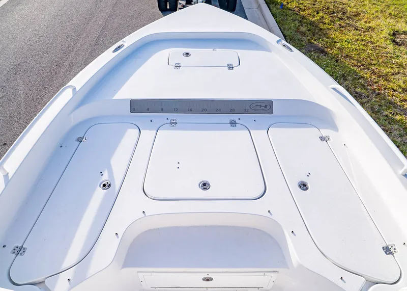 Slide: The Image of Sea Hunt BX 25 FS 2026 - 17