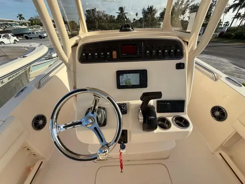 Slide: The Image of Grady-White Fisherman 216 2023 - 11