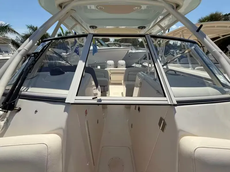 Slide: The Image of Grady-White Freedom 275 2026 - 10