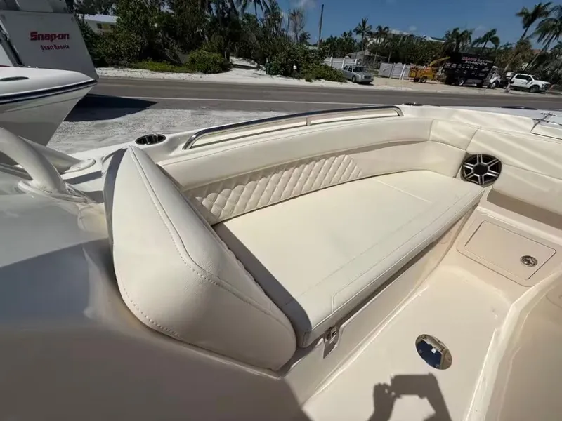 Slide: The Image of Grady-White Freedom 275 2026 - 12