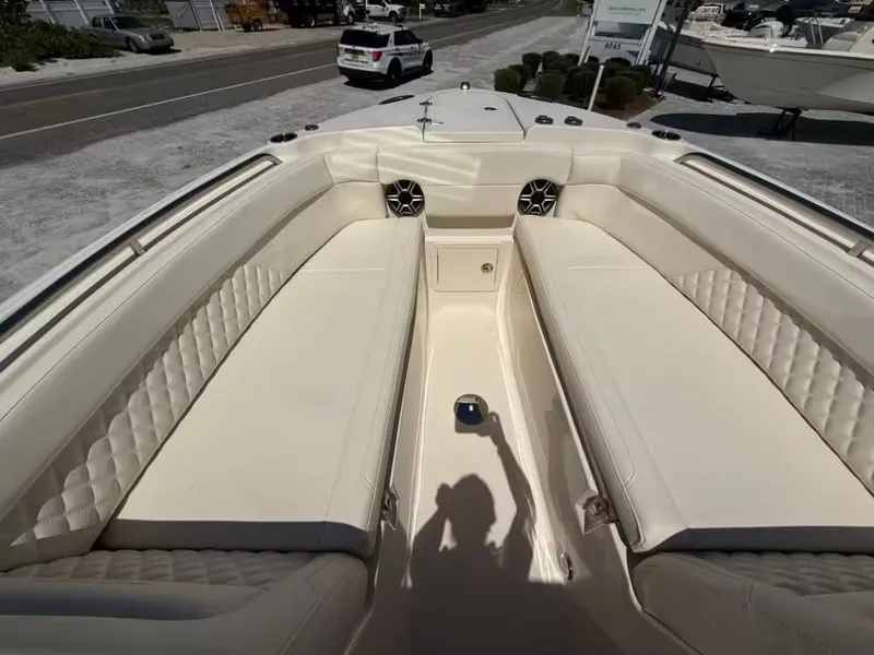 Slide: The Image of Grady-White Freedom 275 2026 - 13