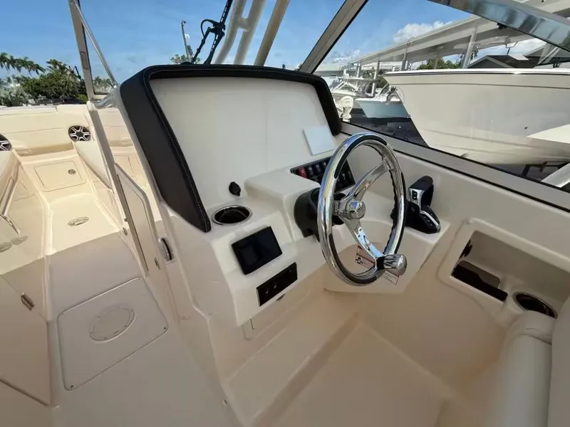 Slide: The Image of Grady-White Freedom 275 2026 - 4