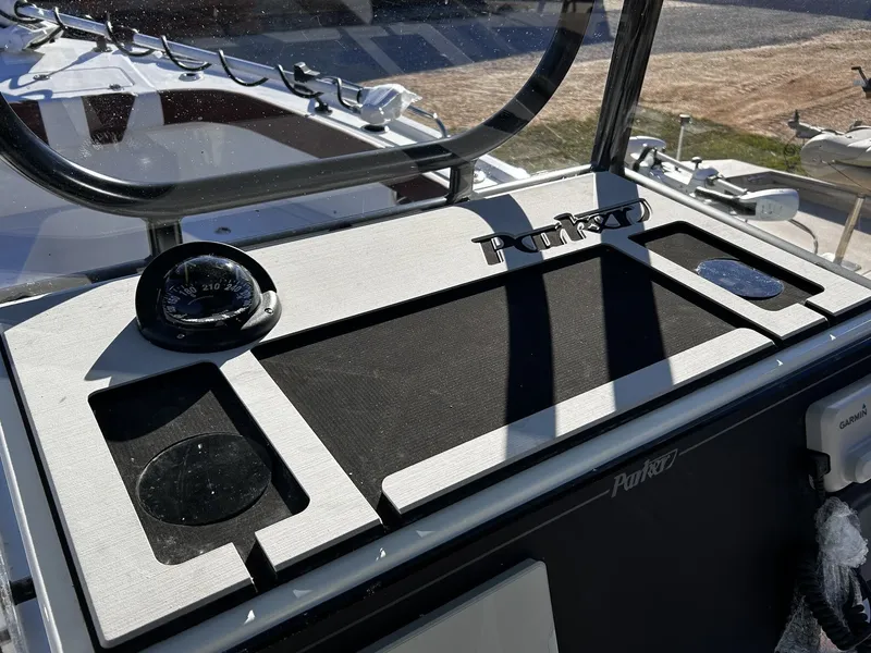 Slide: The Image of Parker Marine 230 Coastal Elite 2026 - 3