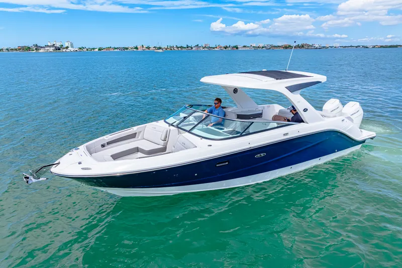 Slide: The Image of Sea Ray SLX 310 Outboard 2026 - 14