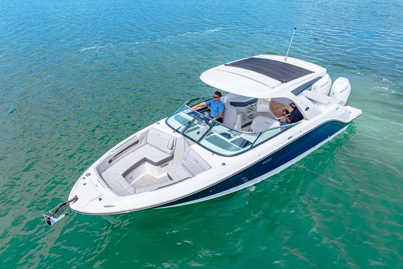 Slide: The Image of Sea Ray SLX 310 Outboard 2026 - 15