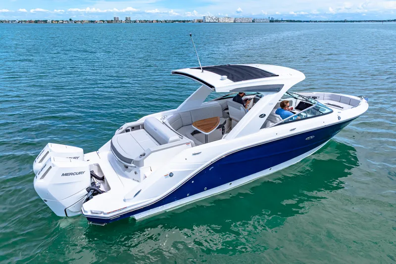 Slide: The Image of Sea Ray SLX 310 Outboard 2026 - 7