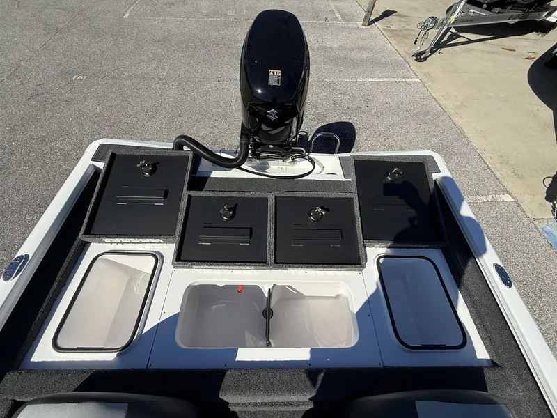 Slide: The Image of Vexus Defender 181 2026 - 9