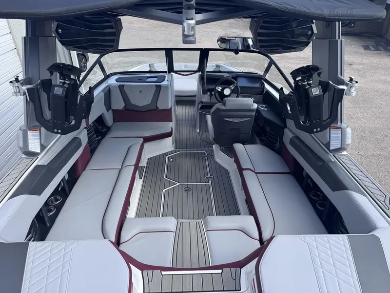 Slide: The Image of Nautique Super Air Nautique G23 2023 - 5