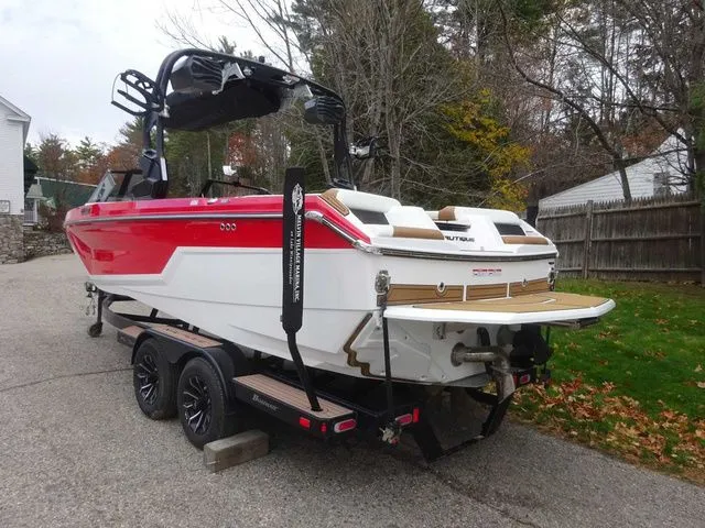 Slide: The Image of Nautique Super Air Nautique GS22 2025 - 5