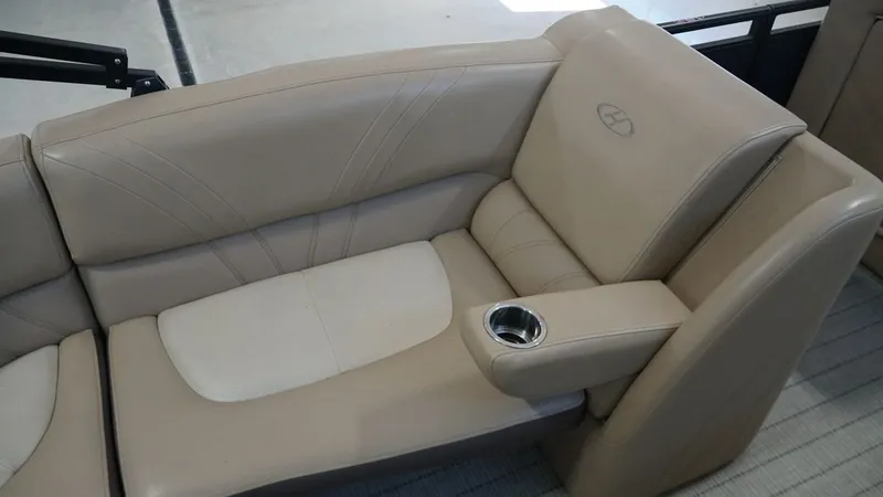 Slide: The Image of Harris 240SOL SL TT 2018 - 10