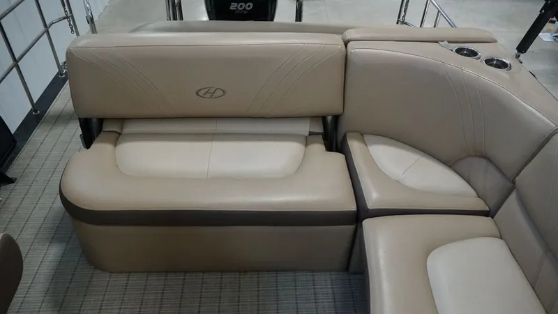 Slide: The Image of Harris 240SOL SL TT 2018 - 11