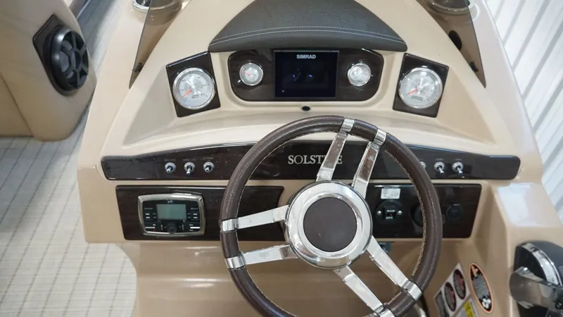 Slide: The Image of Harris 240SOL SL TT 2018 - 17