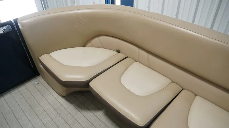 Slide: The Image of Harris 240SOL SL TT 2018 - 23