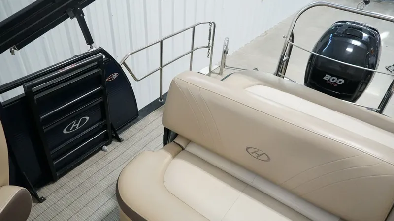 Slide: The Image of Harris 240SOL SL TT 2018 - 37