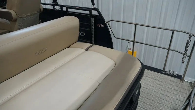 Slide: The Image of Harris 240SOL SL TT 2018 - 7