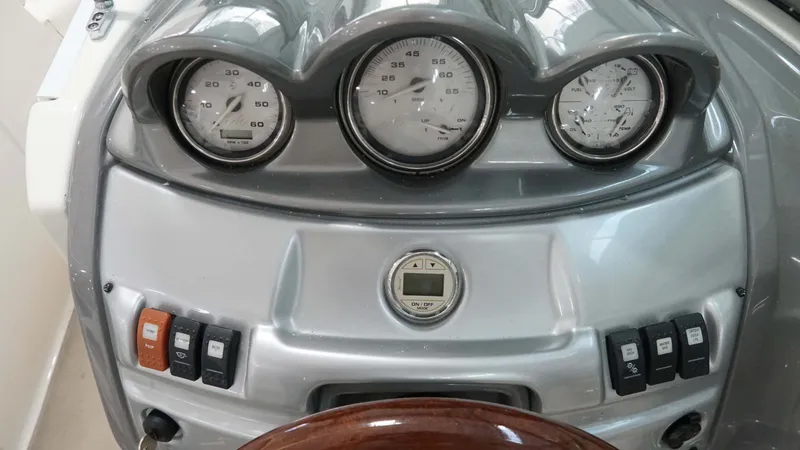 Slide: The Image of Monterey 234FS 2008 - 13