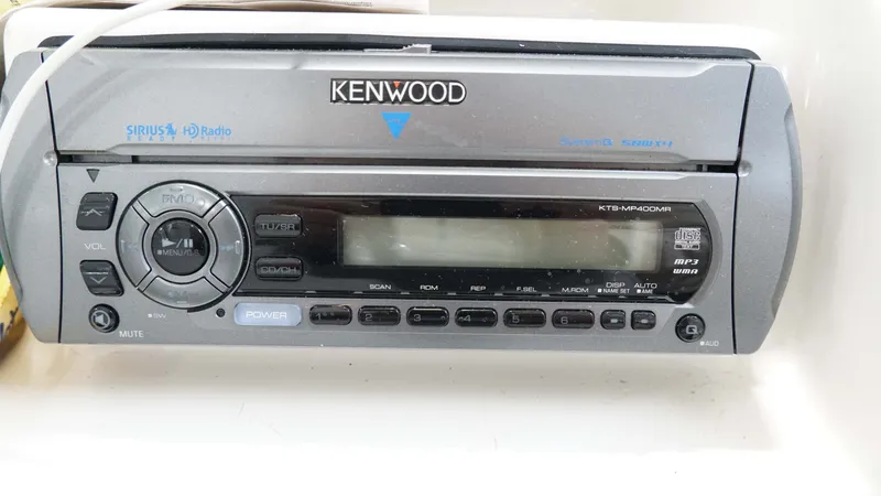 Slide: The Image of Monterey 234FS 2008 - 15