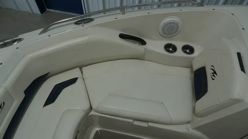 Slide: The Image of Monterey 234FS 2008 - 21