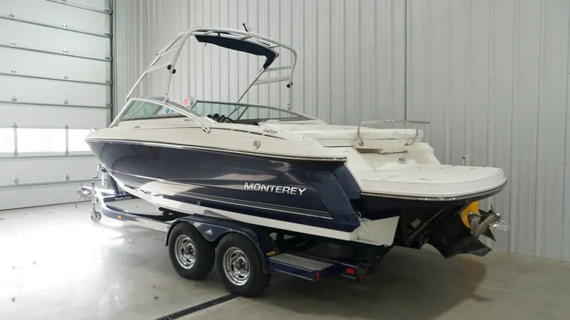 Slide: The Image of Monterey 234FS 2008 - 3