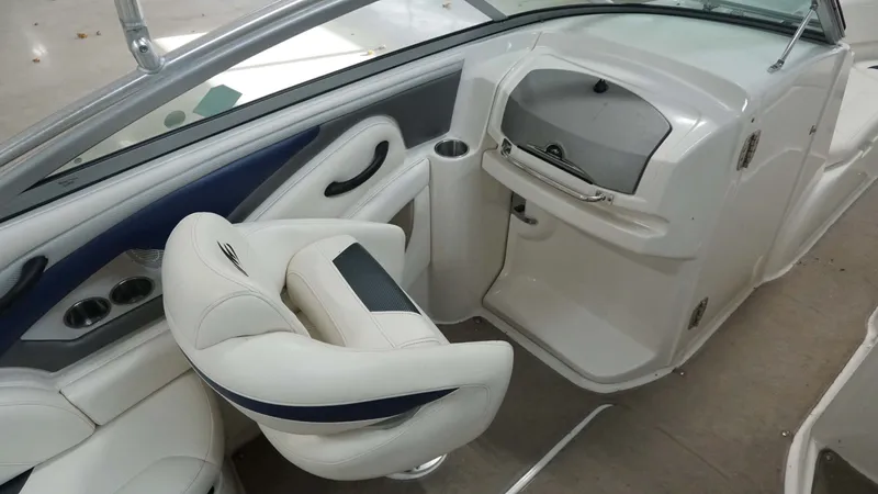 Slide: The Image of Monterey 234FS 2008 - 9