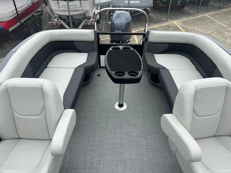 Slide: The Image of Sylvan R20 LZ 2026 - 26