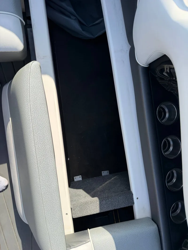 Slide: The Image of Moomba Craz 2017 - 19