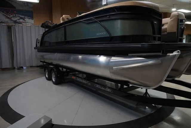 Slide: The Image of Godfrey Monaco 235 SFL 27" Impact Center Tube Package 2026 - 4