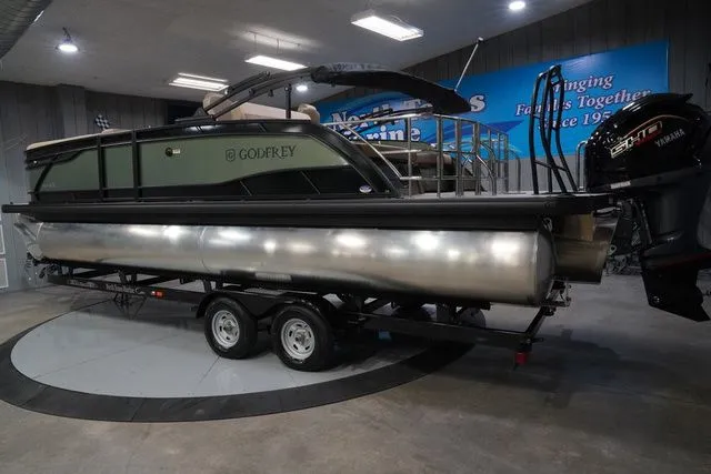 Slide: The Image of Godfrey Monaco 235 SFL 27" Impact Center Tube Package 2026 - 7