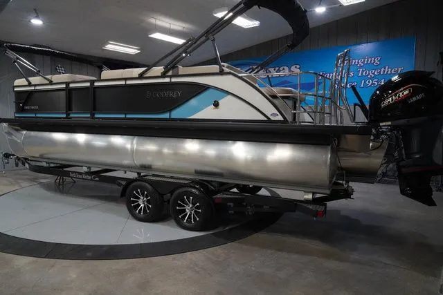 Slide: The Image of Godfrey Sweetwater 2286 SFLC 27" Impact Center Tube Packag 2026 - 7