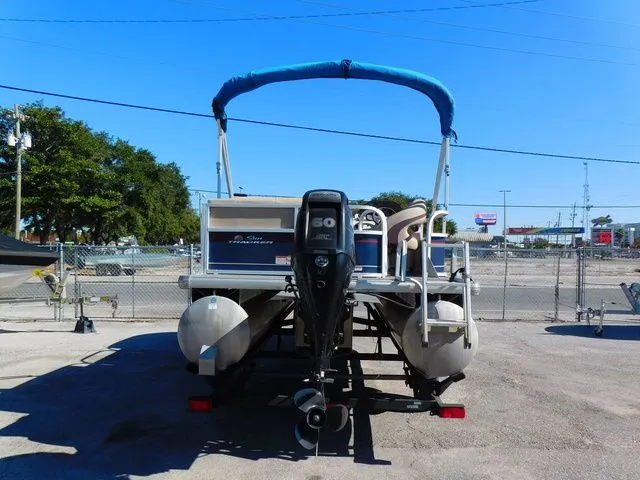 Slide: The Image of Sun Tracker Bass Buggy 18 DLX 2019 - 3