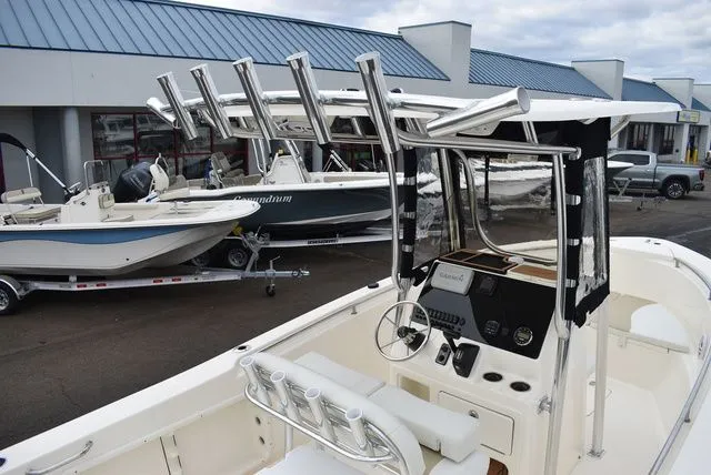 Slide: The Image of Bulls Bay 230CC 2024 - 12