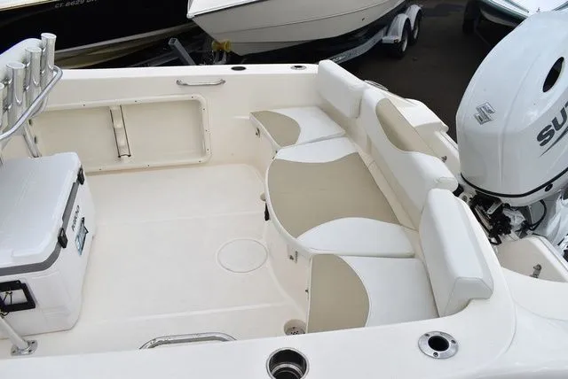 Slide: The Image of Bulls Bay 230CC 2024 - 15