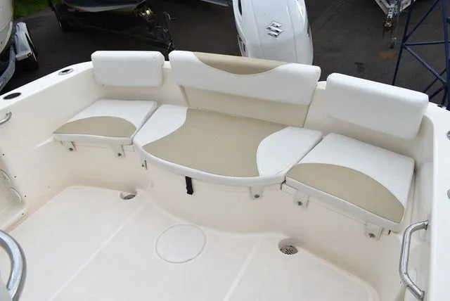 Slide: The Image of Bulls Bay 230CC 2024 - 20