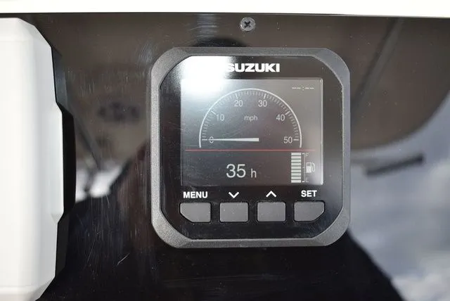 Slide: The Image of Bulls Bay 230CC 2024 - 36