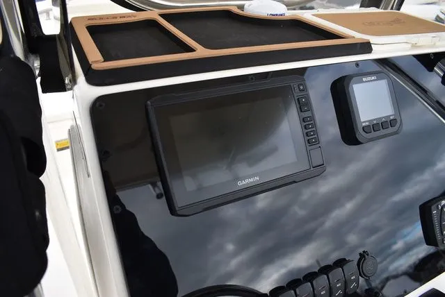 Slide: The Image of Bulls Bay 230CC 2024 - 38