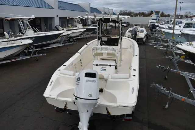 Slide: The Image of Bulls Bay 230CC 2024 - 8