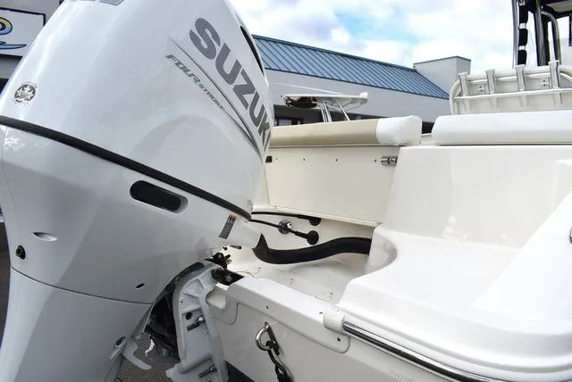 Slide: The Image of Bulls Bay 230CC 2024 - 9