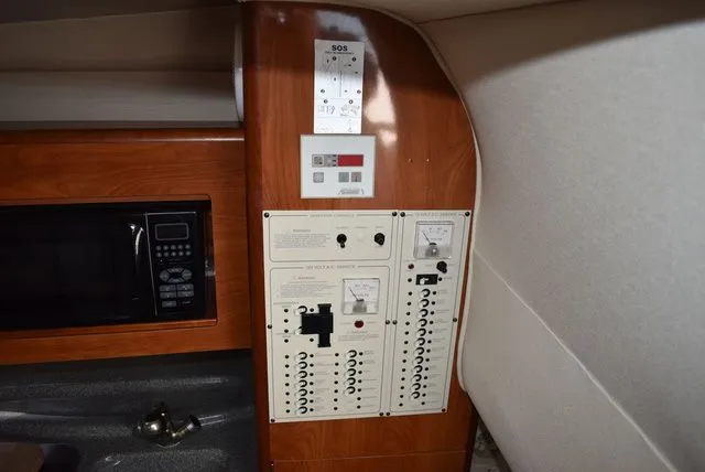 Slide: The Image of Larson Cabrio 310 2005 - 47