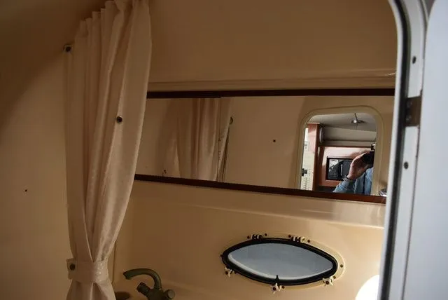 Slide: The Image of Larson Cabrio 310 2005 - 91