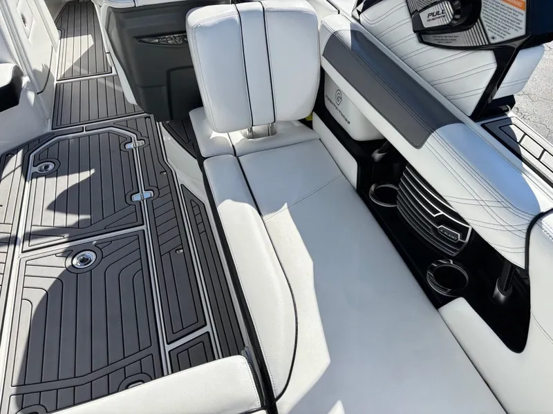 Slide: The Image of Nautique G23 2016 - 10