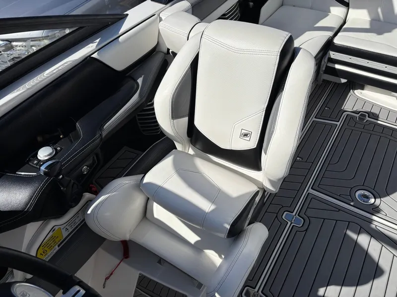 Slide: The Image of Nautique G23 2016 - 11