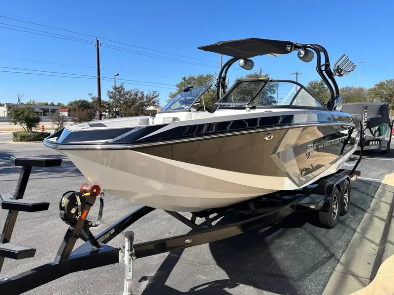 Slide: The Image of Nautique G23 2016 - 4