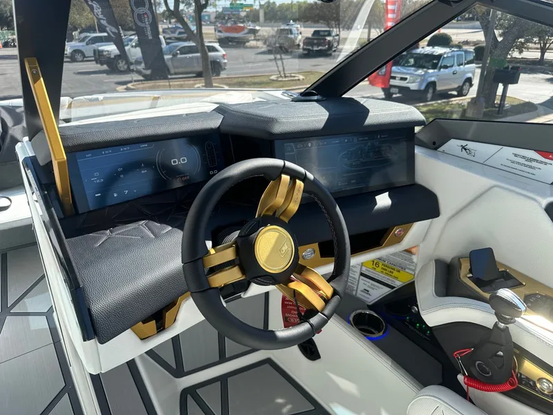 Slide: The Image of Nautique Super Air Nautique G23 Paragon 2026 - 12