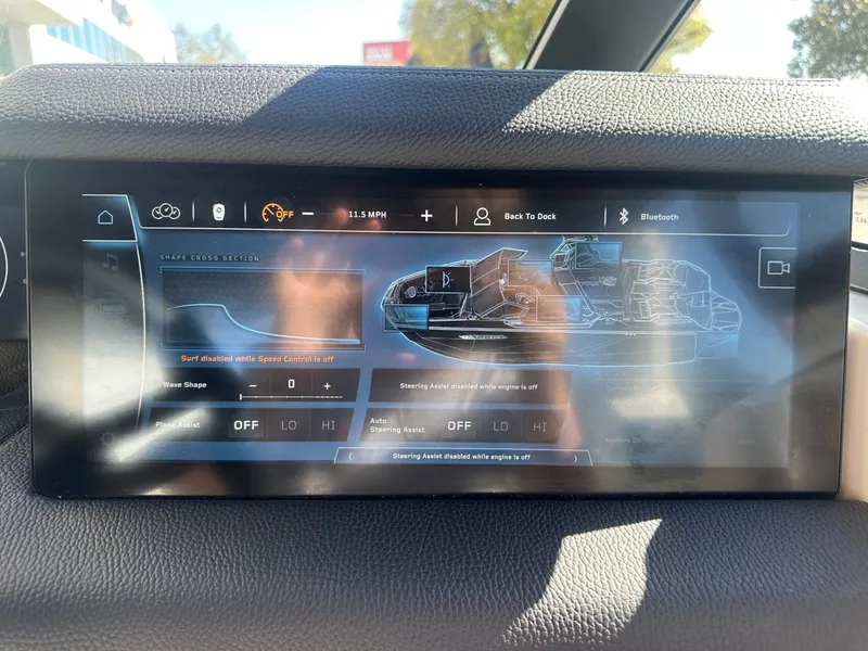 Slide: The Image of Nautique Super Air Nautique G23 Paragon 2026 - 14