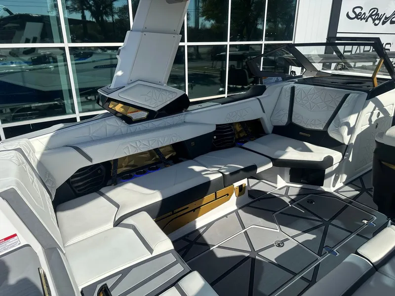 Slide: The Image of Nautique Super Air Nautique G23 Paragon 2026 - 33