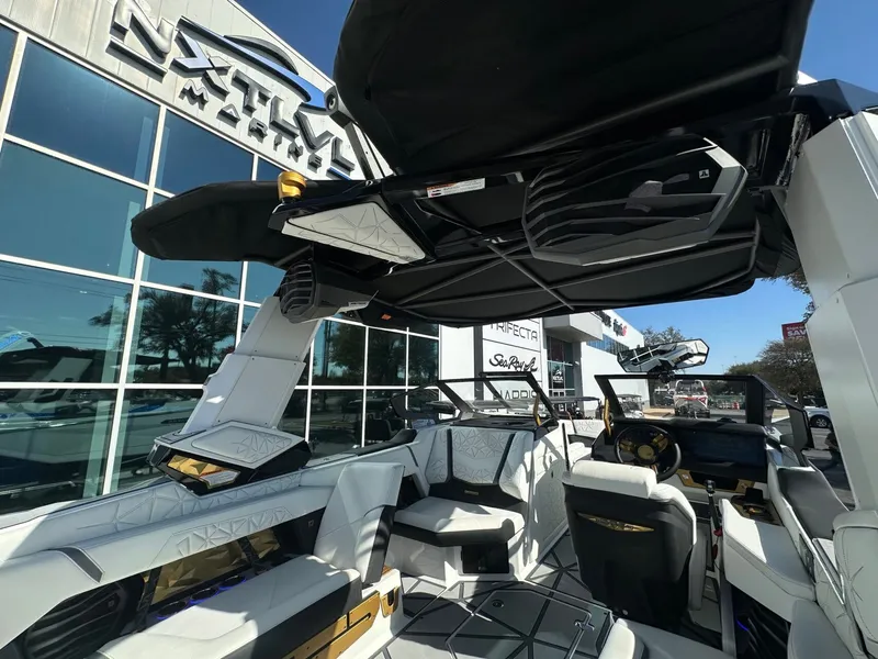 Slide: The Image of Nautique Super Air Nautique G23 Paragon 2026 - 39