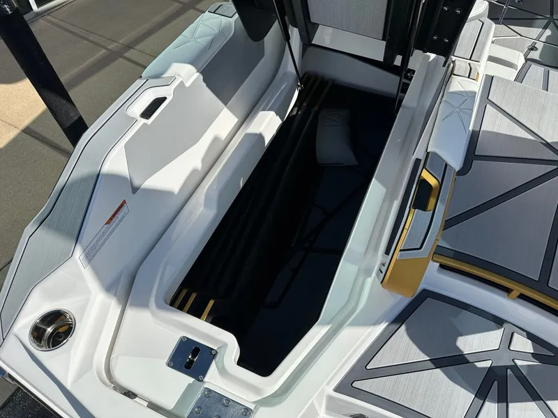 Slide: The Image of Nautique Super Air Nautique G23 Paragon 2026 - 45