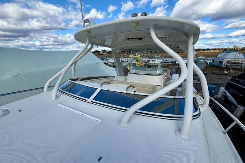 Slide: The Image of Hydra-Sports Vector 3500 VX 2008 - 12