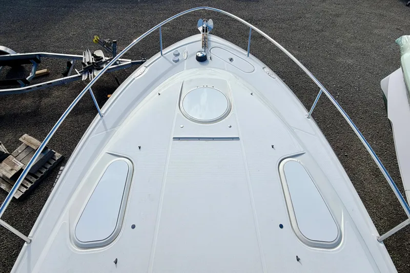 Slide: The Image of 2008 Hydra-Sports Vector 3500 VX boat deck with railings and hatches. - 7