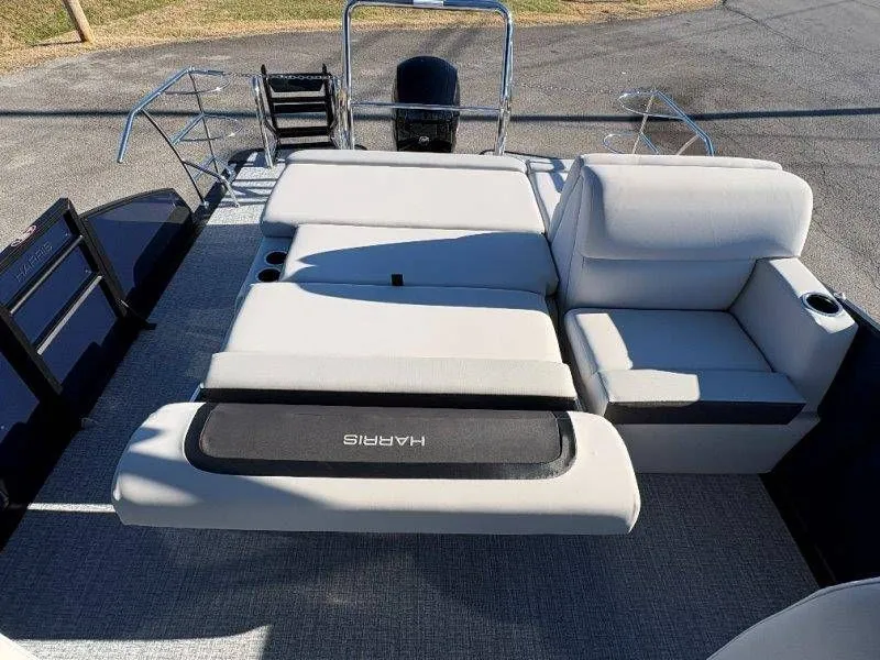 Slide: The Image of Harris CRUISER 230 SLDH 2026 - 34